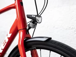 Trek FX 3 Disc Equipped Viper Red To Cobra Blood Fade 22 Trek FX 3 Disc Equipped Viper Red To Cobra Blood Fade -Boutique De Voitures FX3DiscEquipped 22 35107 B Alt8